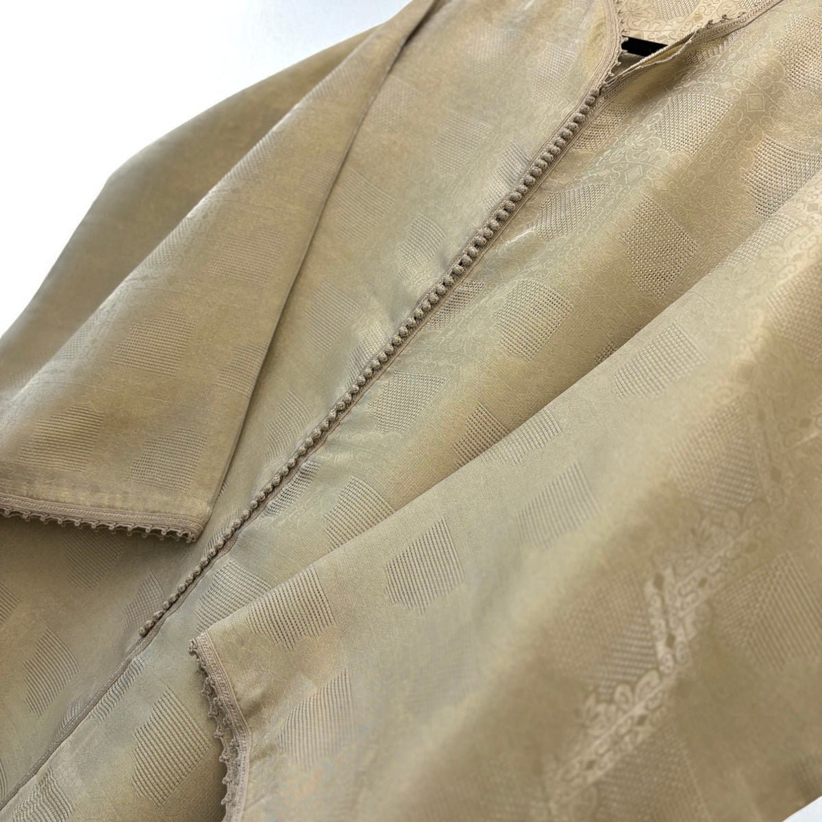 Zahira - 100% Silk